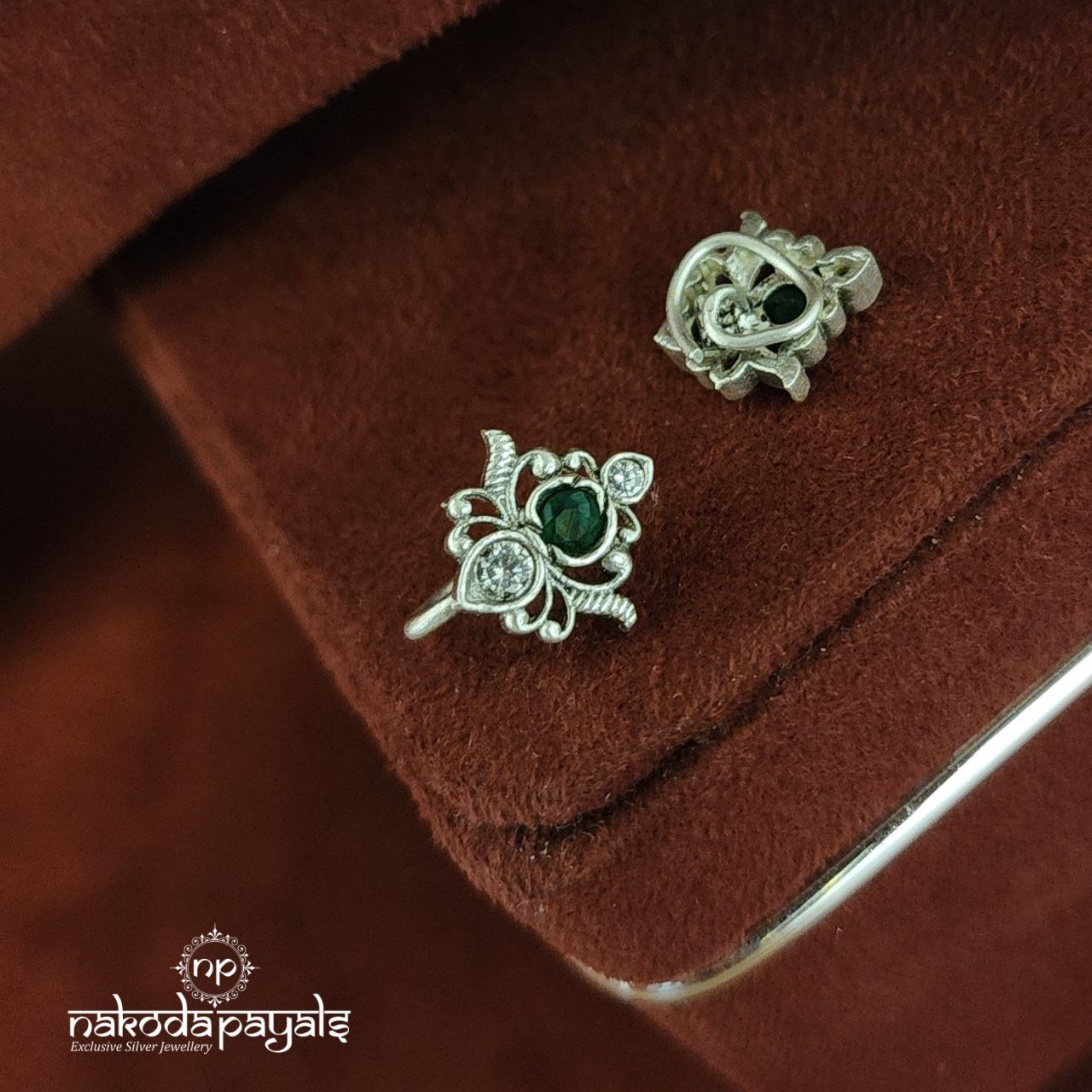 Green Nosepin (NP0583)