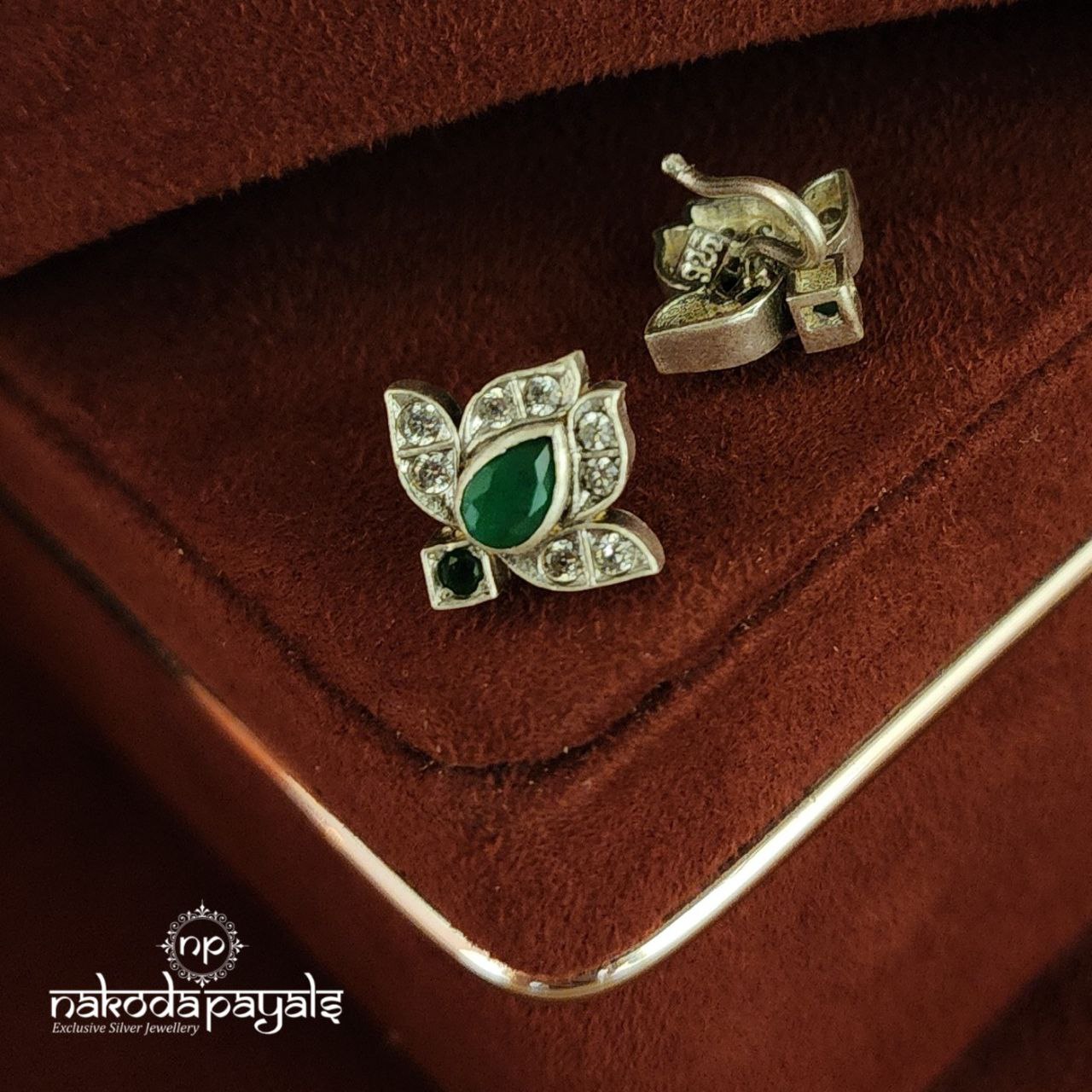 Green Nosepin (NP0588)