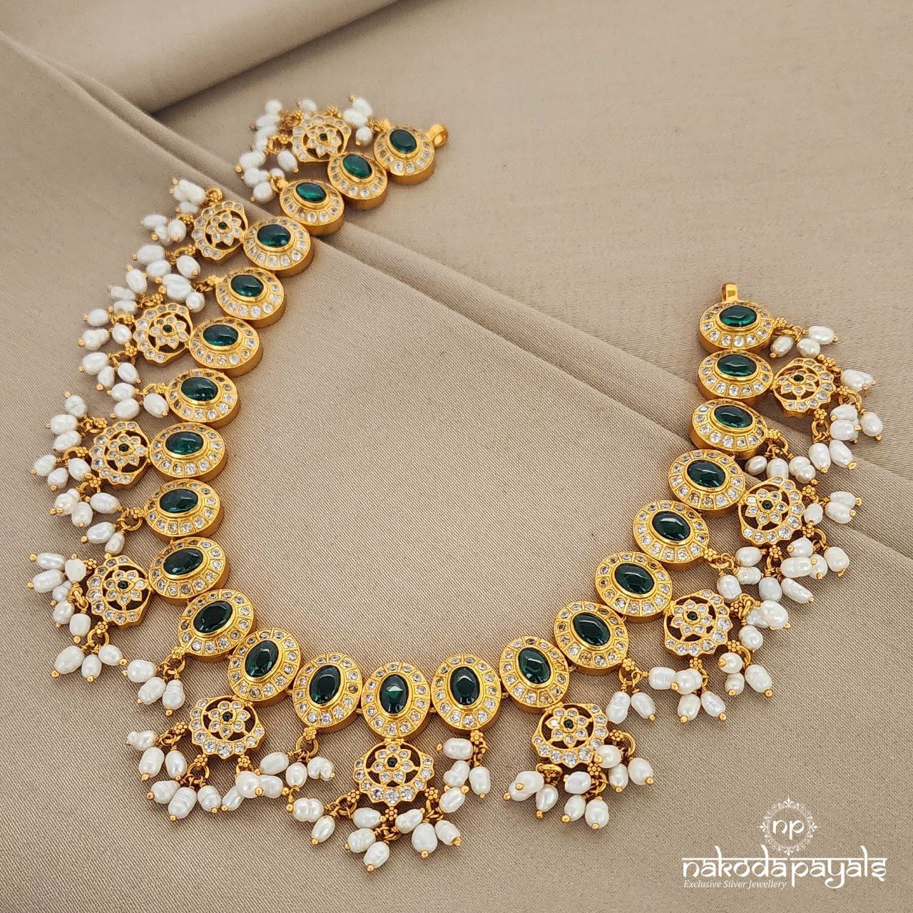 Oval Green Guttapusalu Neckpiece (GN5889)