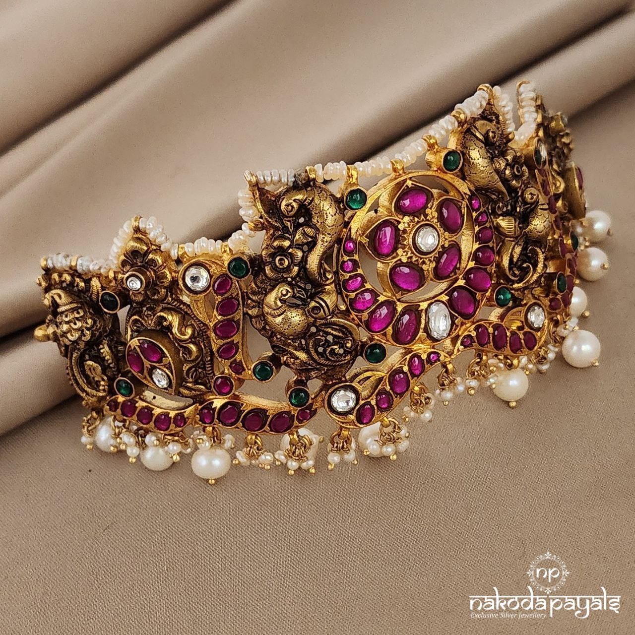 Impressive Kundan Hasli (GN5940)