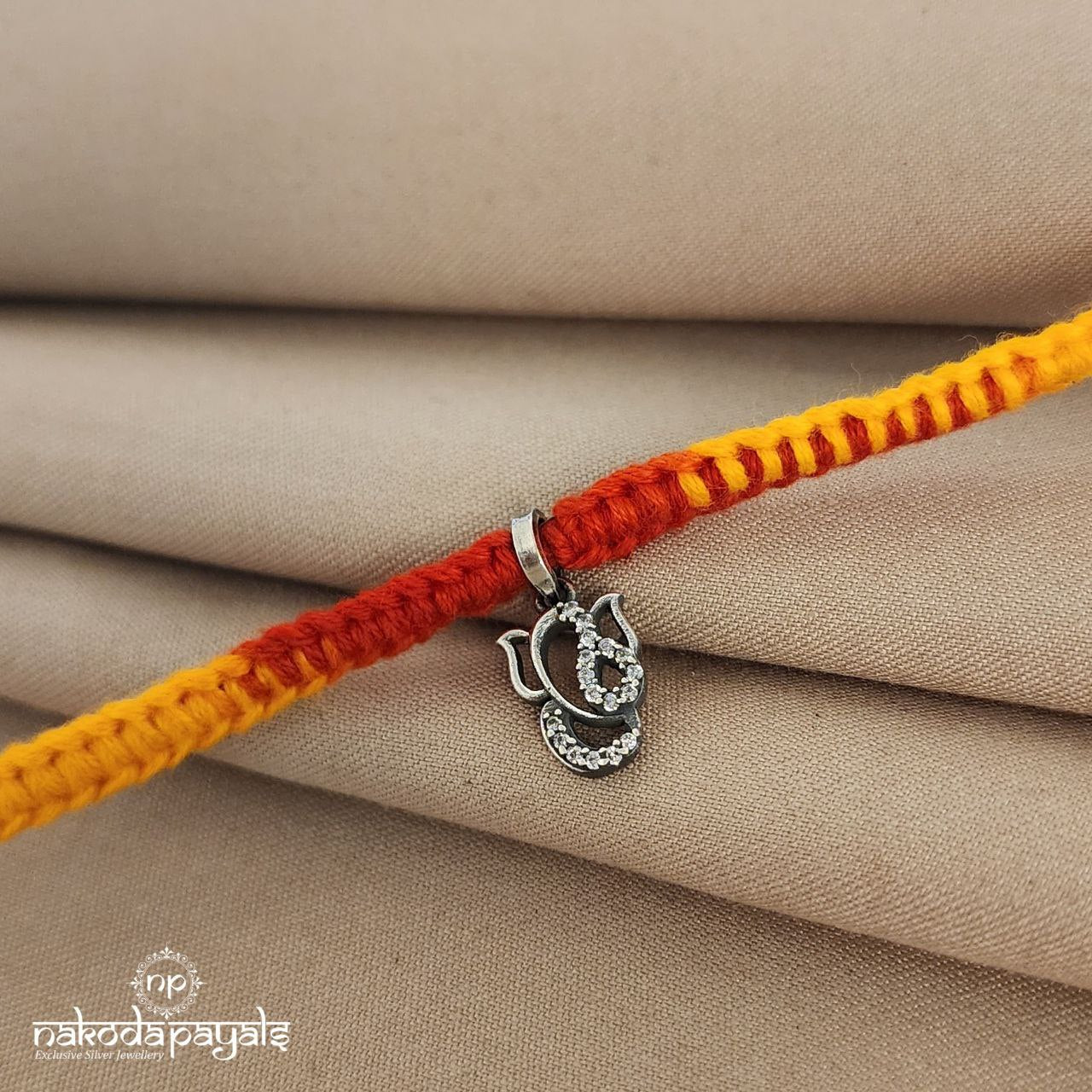 Ganesha Pendant Rakhi (R5599)