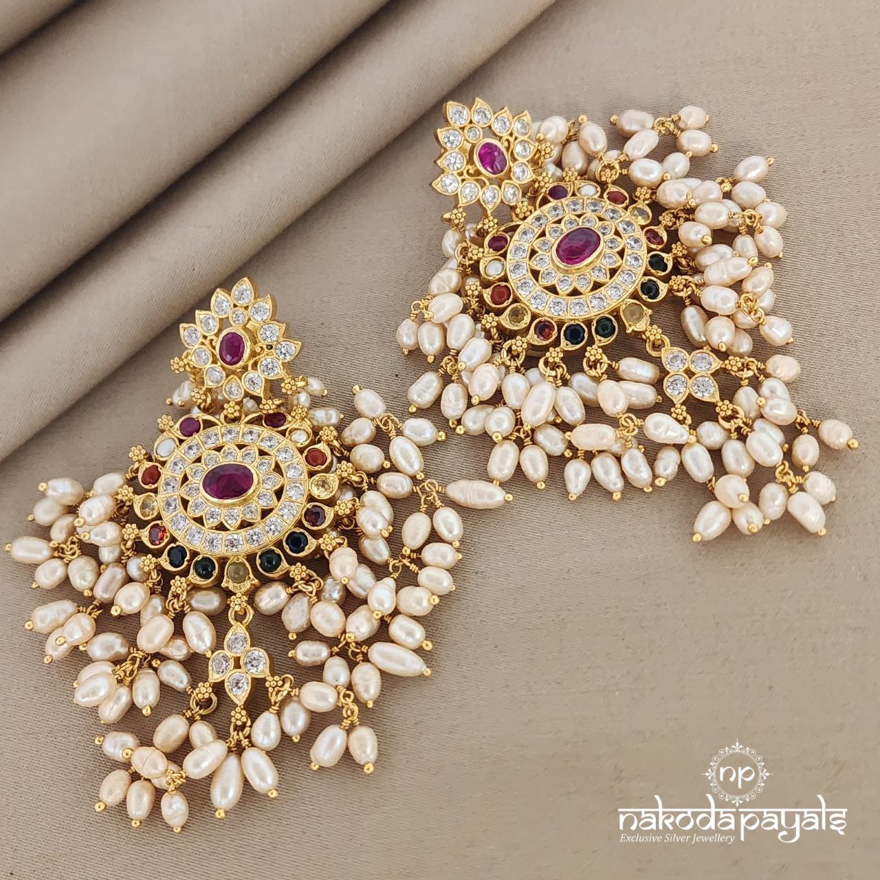 Navarathna Grand Guttapusalu Earrings (Ge5744)