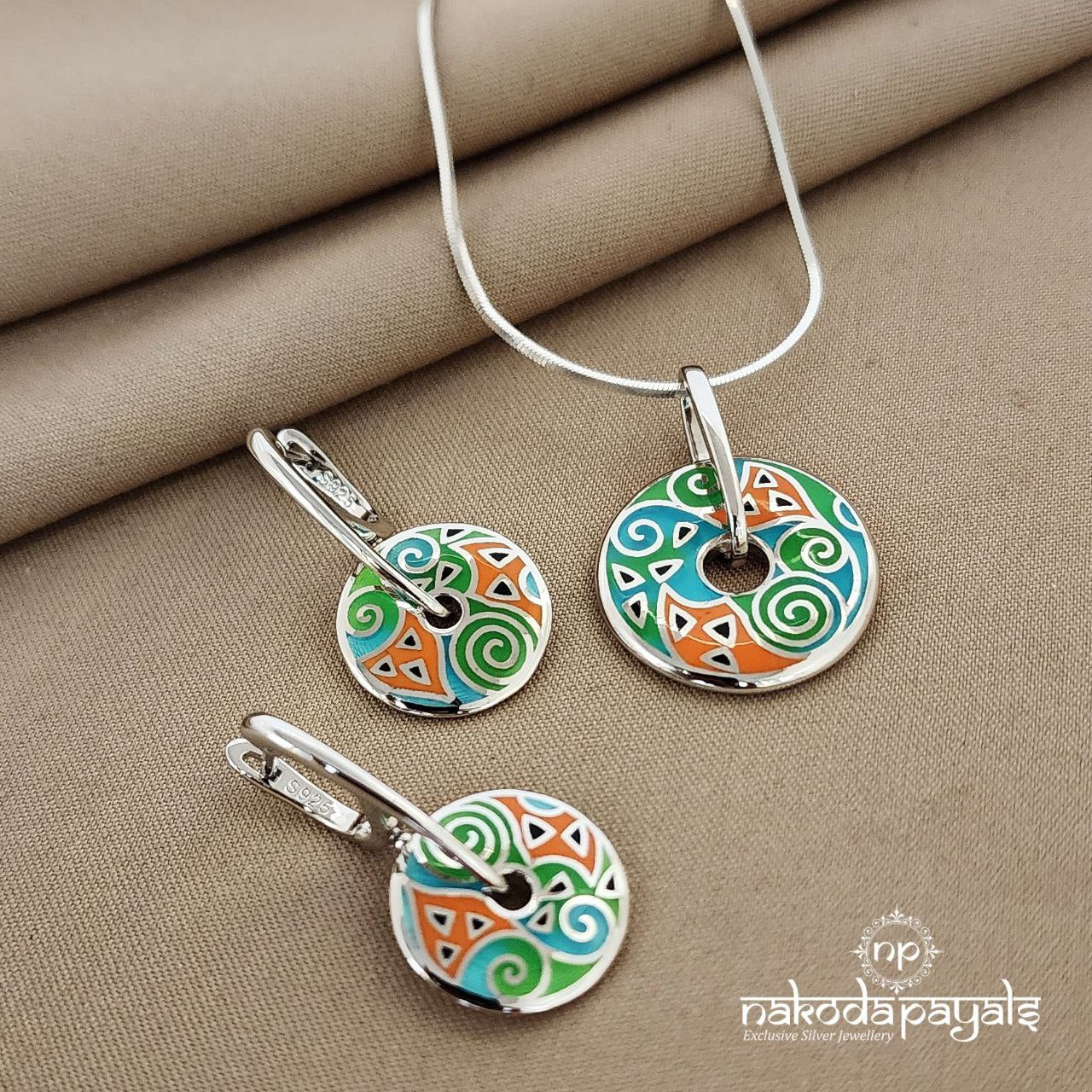 Versicolor Round Pendant Set (St1815)