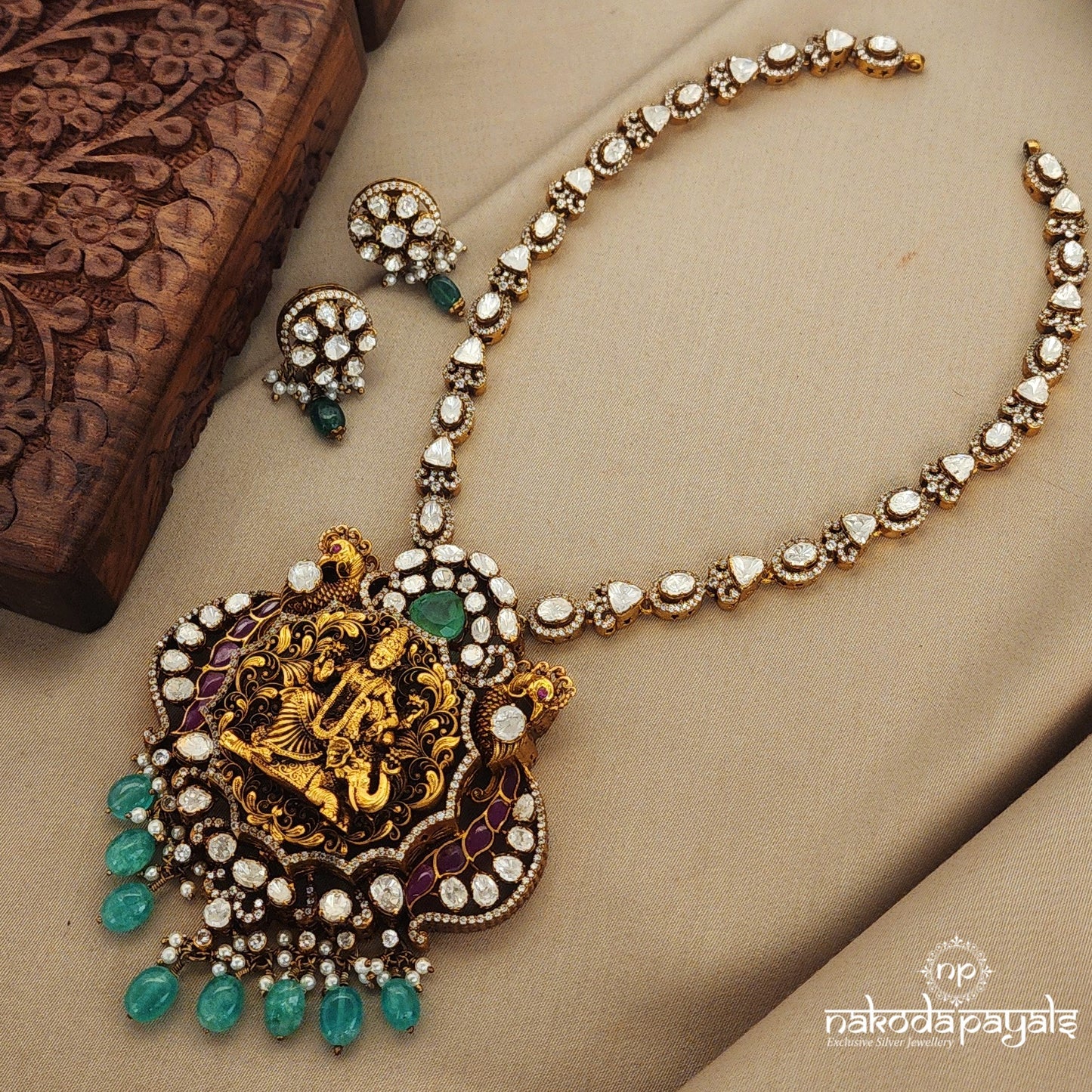 Gajalakshmi Moissanite Necklace With Earrings (Gn7311)