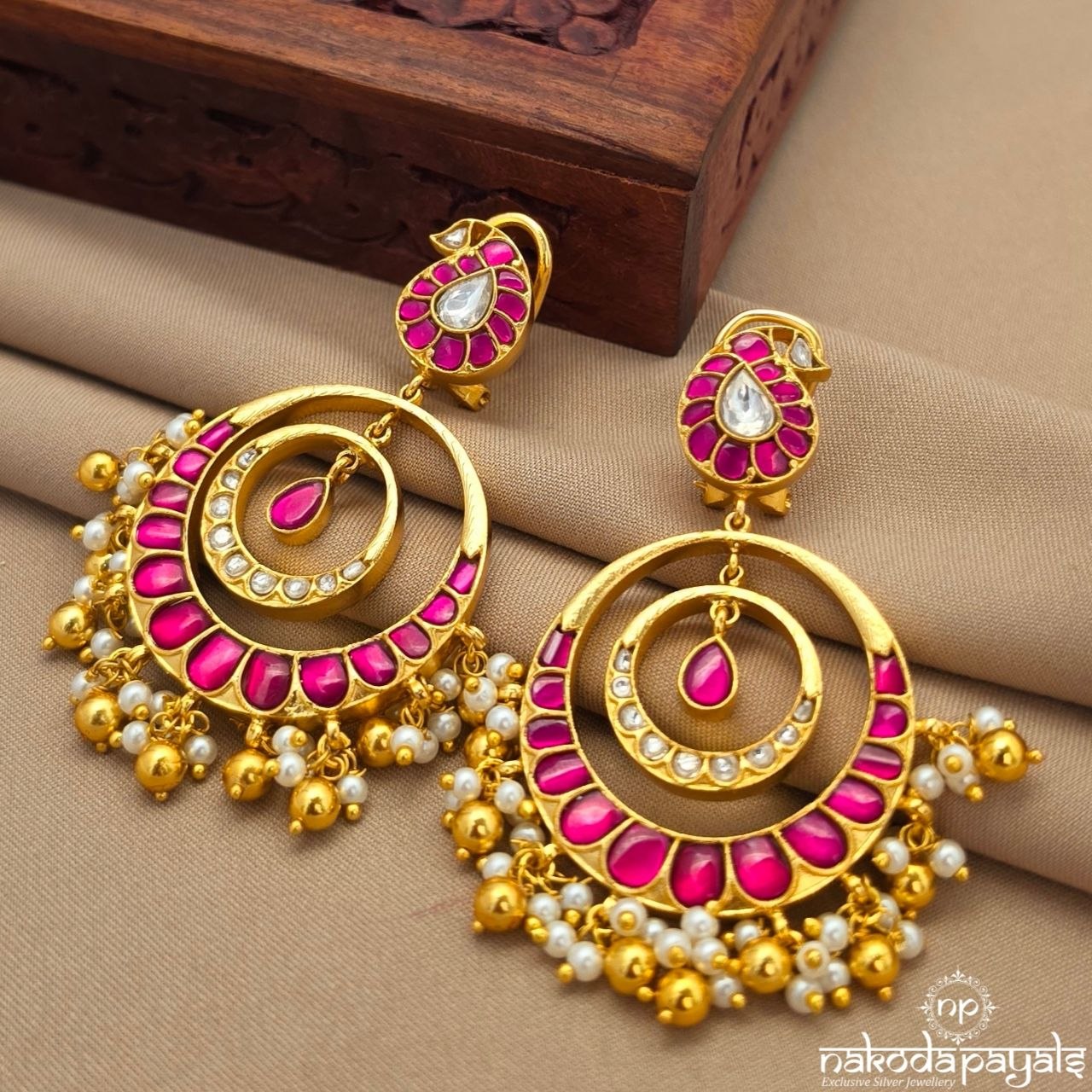 Exquisite Mango Kundan Chandbali (Ge10898)