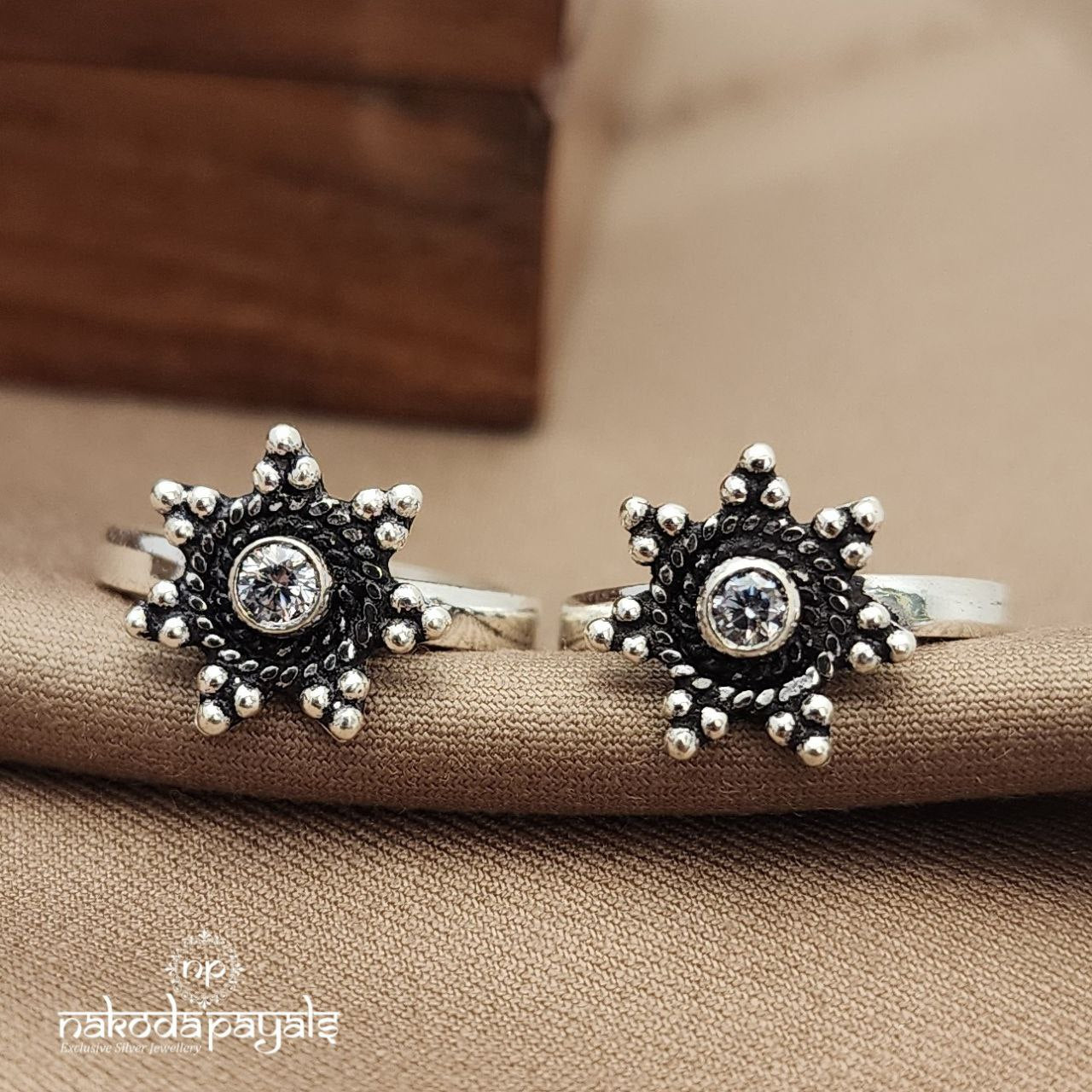 Star White Toerings (T4605)