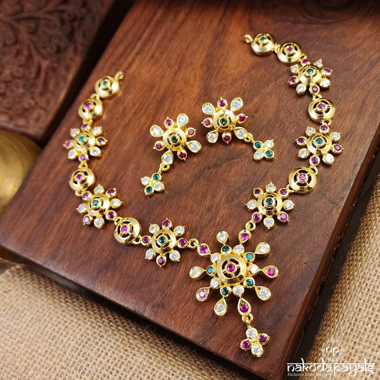 Elegant MultiColor Neckpiece With Earrings (Gn8591)