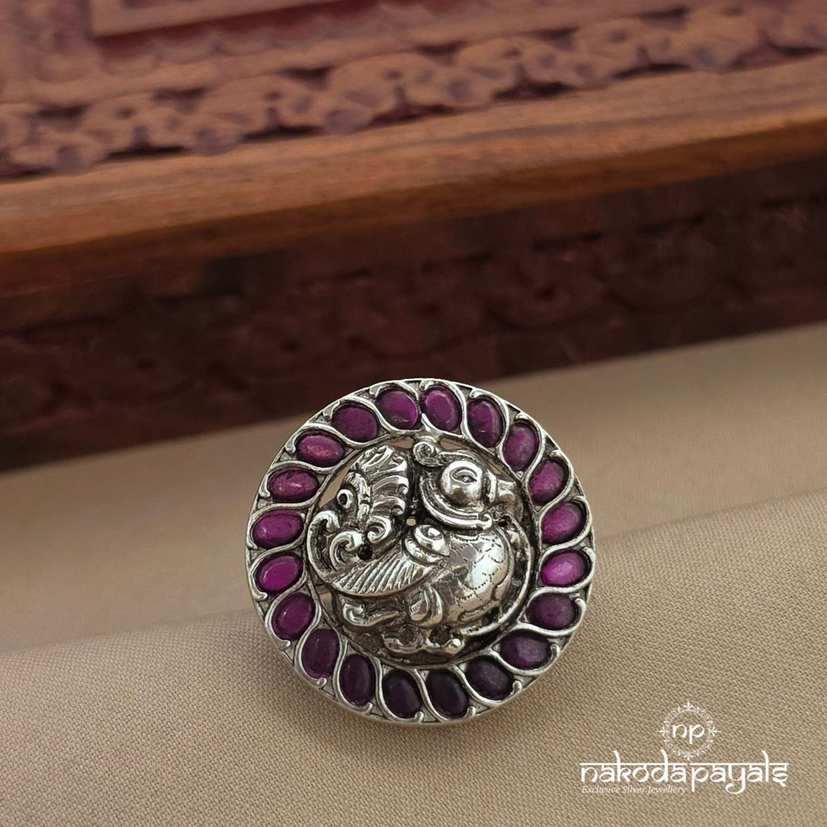 Exclusive Peacock Finger Ring (F3021)