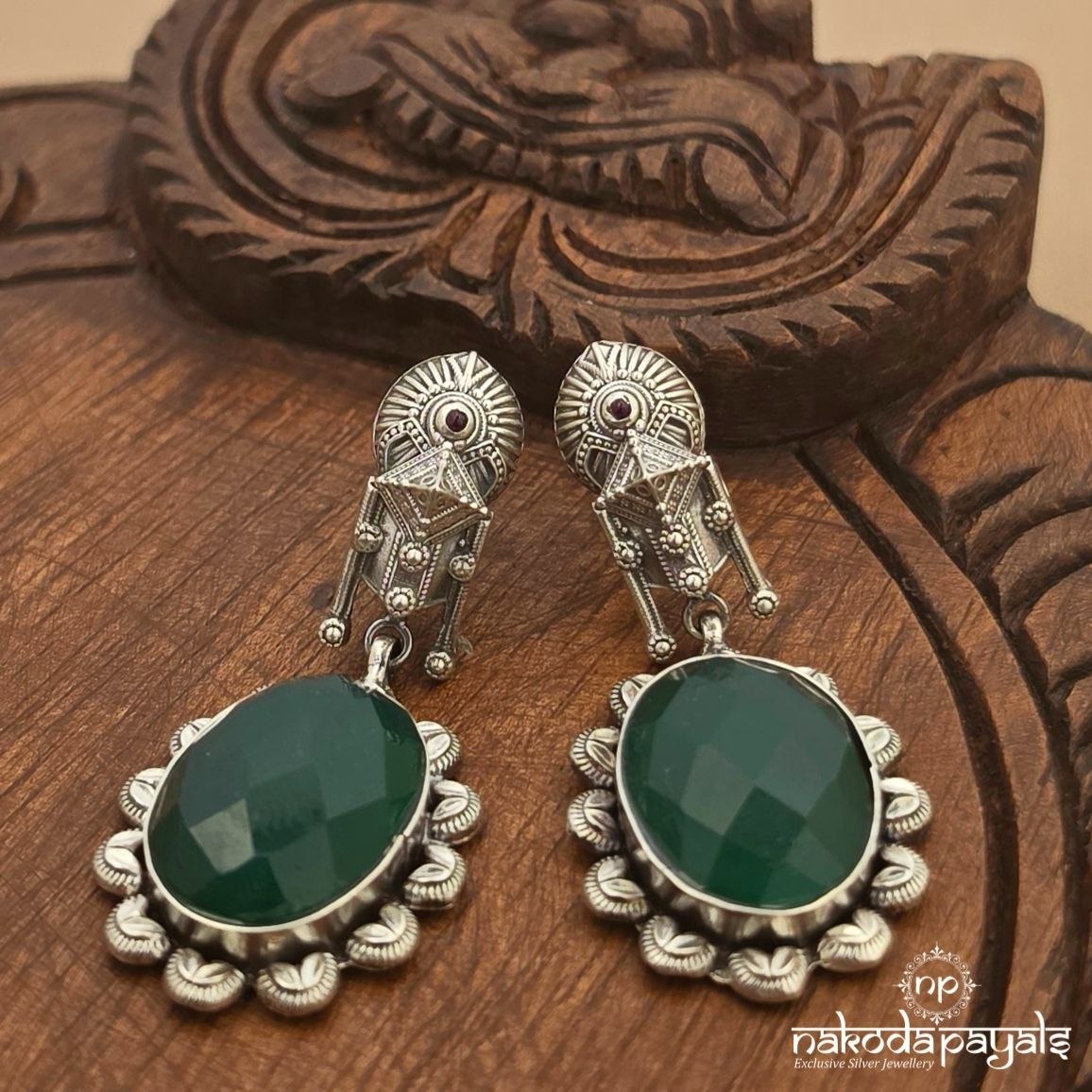 Unique Green Chandbali (C4323)