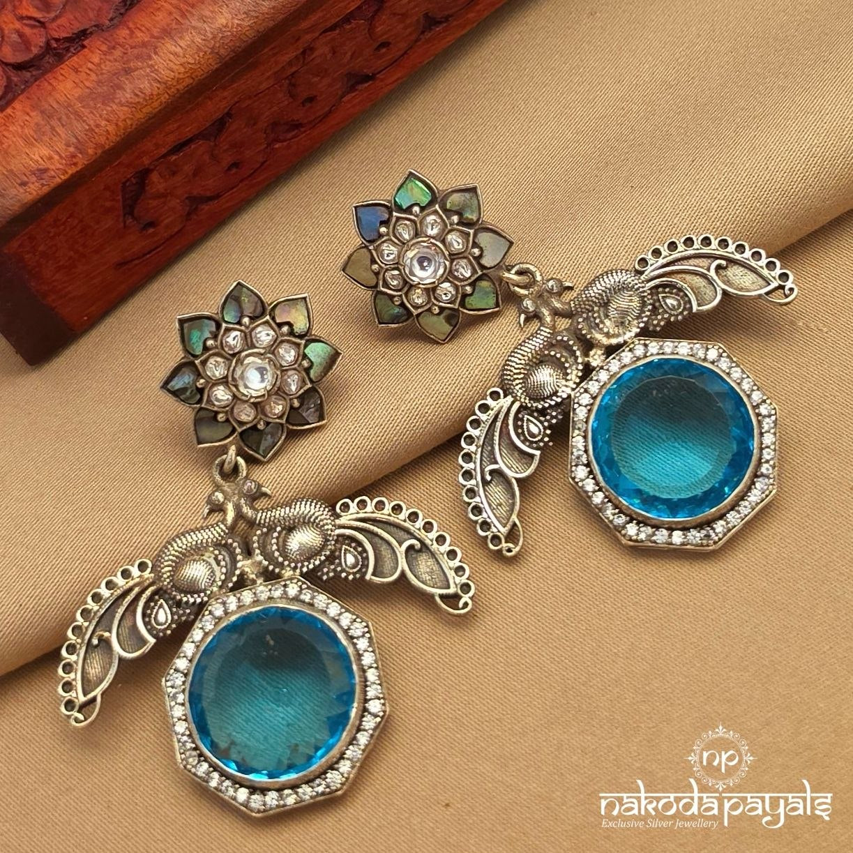 Eye-Catching Peacock Chandbali (C3996)