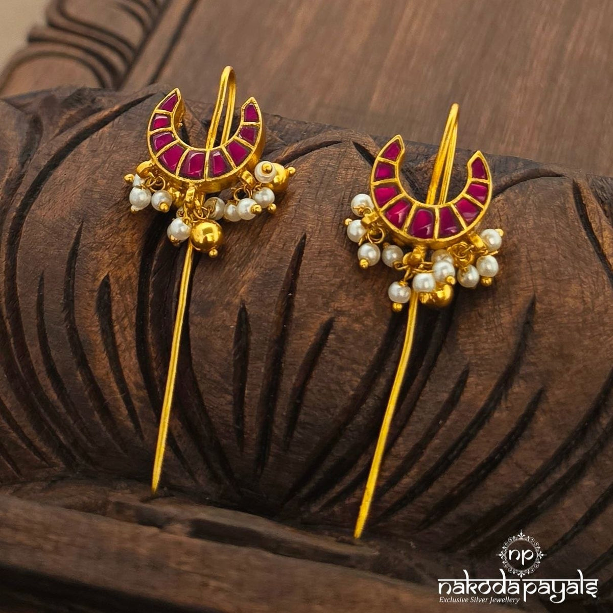 Half Moon Pearl Earcuff (Ge11575)