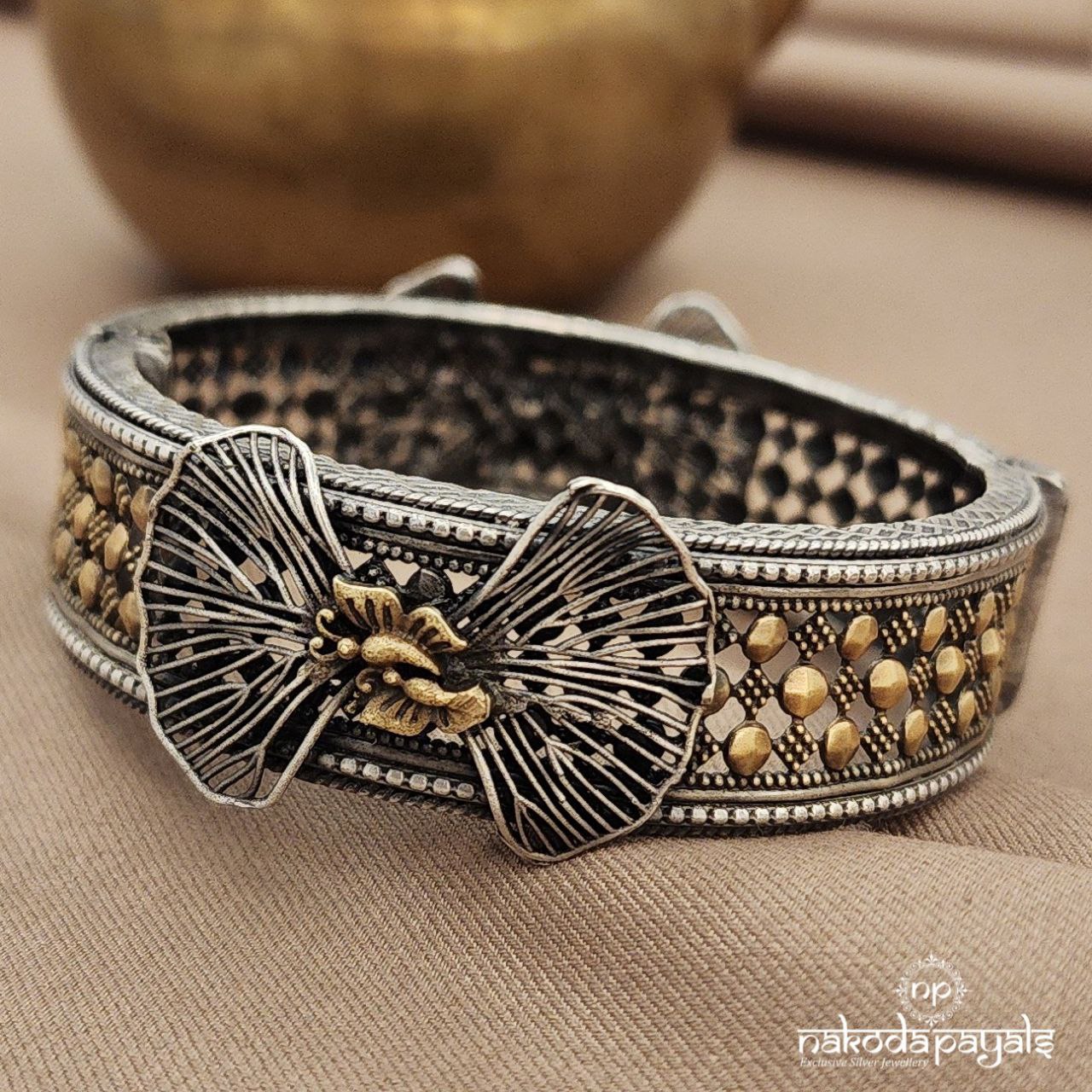 Amazing Dual Tone Butterfly Kada (K6003)