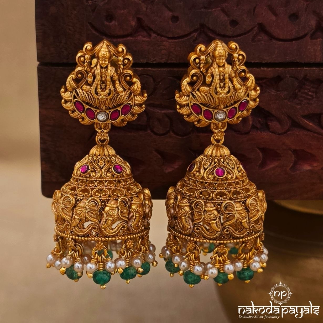 Gaja Lakshmi Kundan Jhumka (Ge11192)