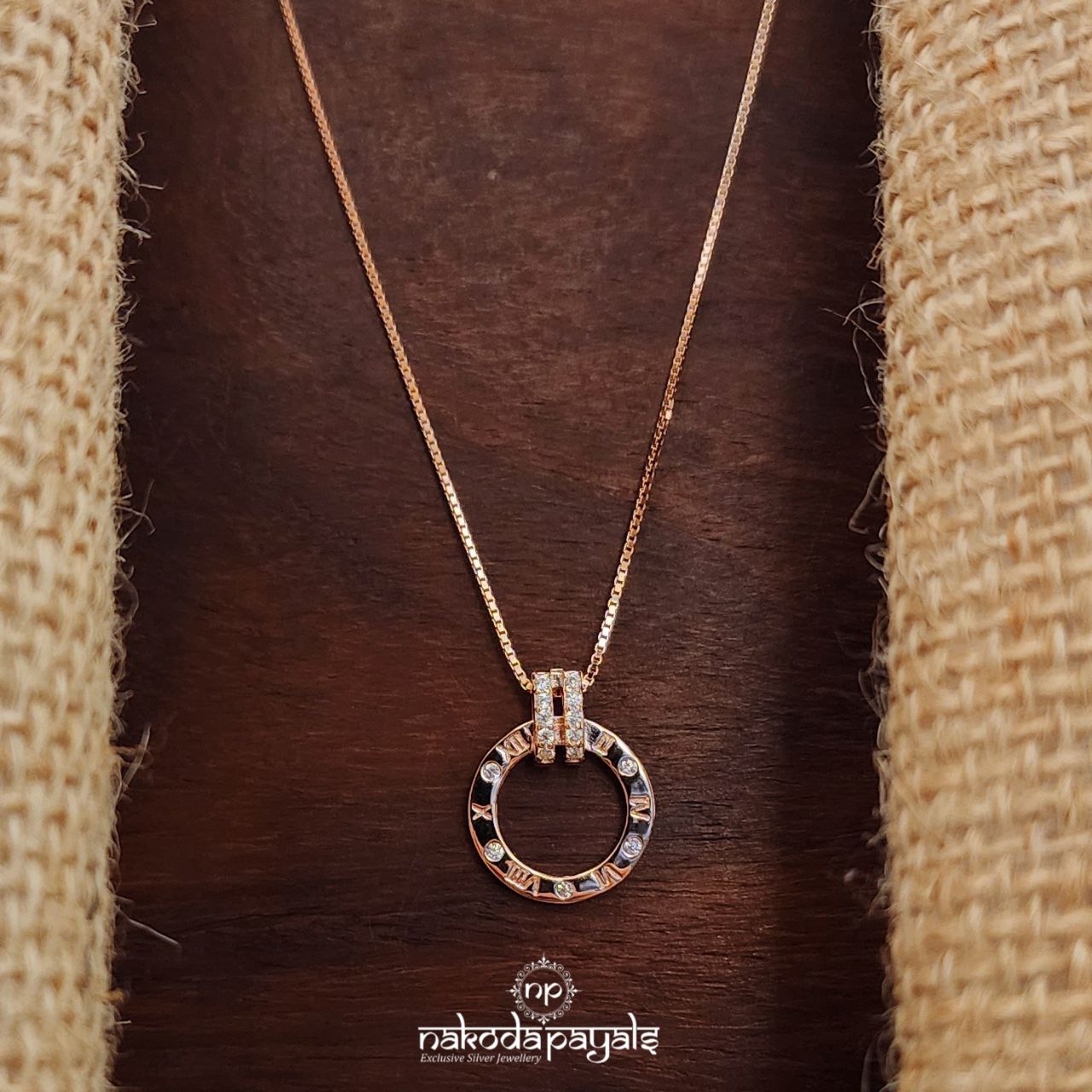 Rose Gold Circular Neckpiece (St3882)