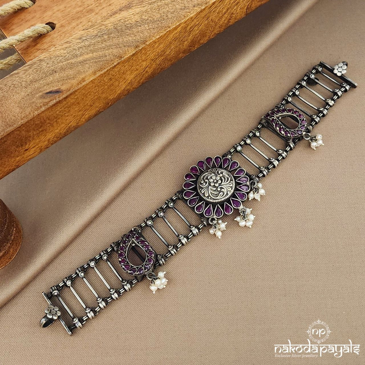 Pinkish Pearled Drop Choker (N11097)