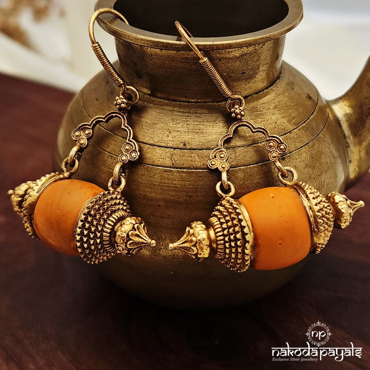 Coral Dholki Hangings (Ge8823)