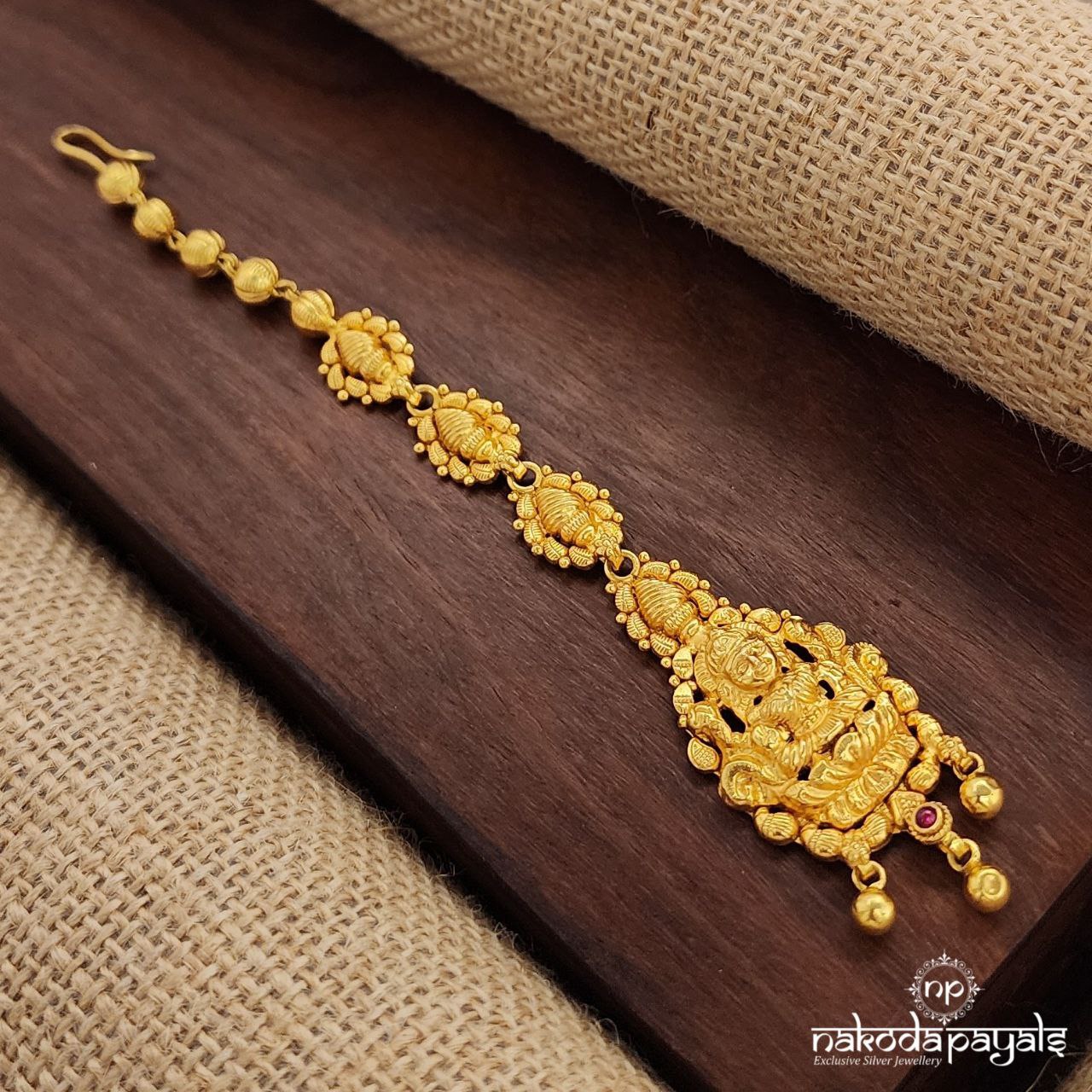 Lakshmi Maang Tika (Gm1040)