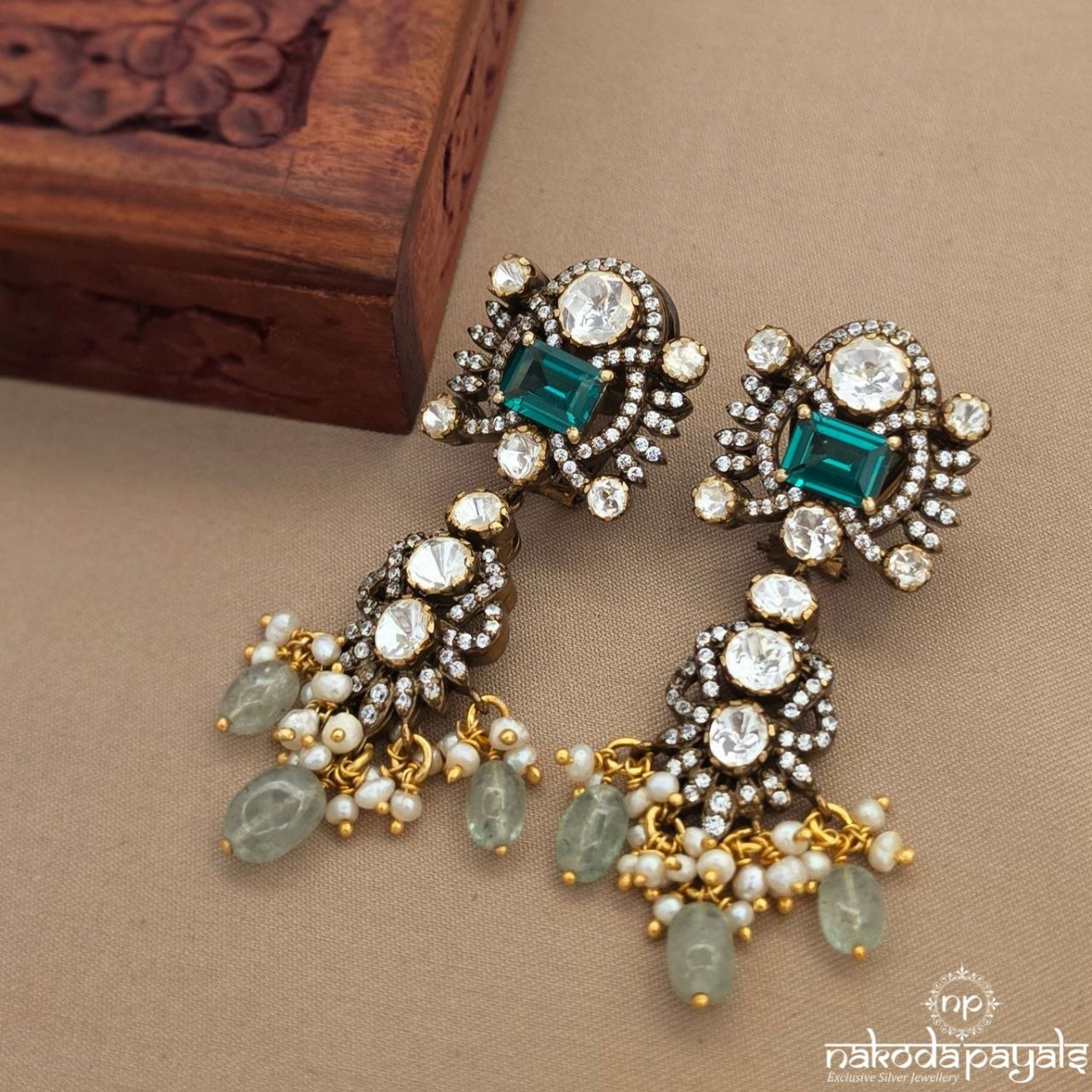 Mesmerizing Moissanite Earrings (Ge10985)