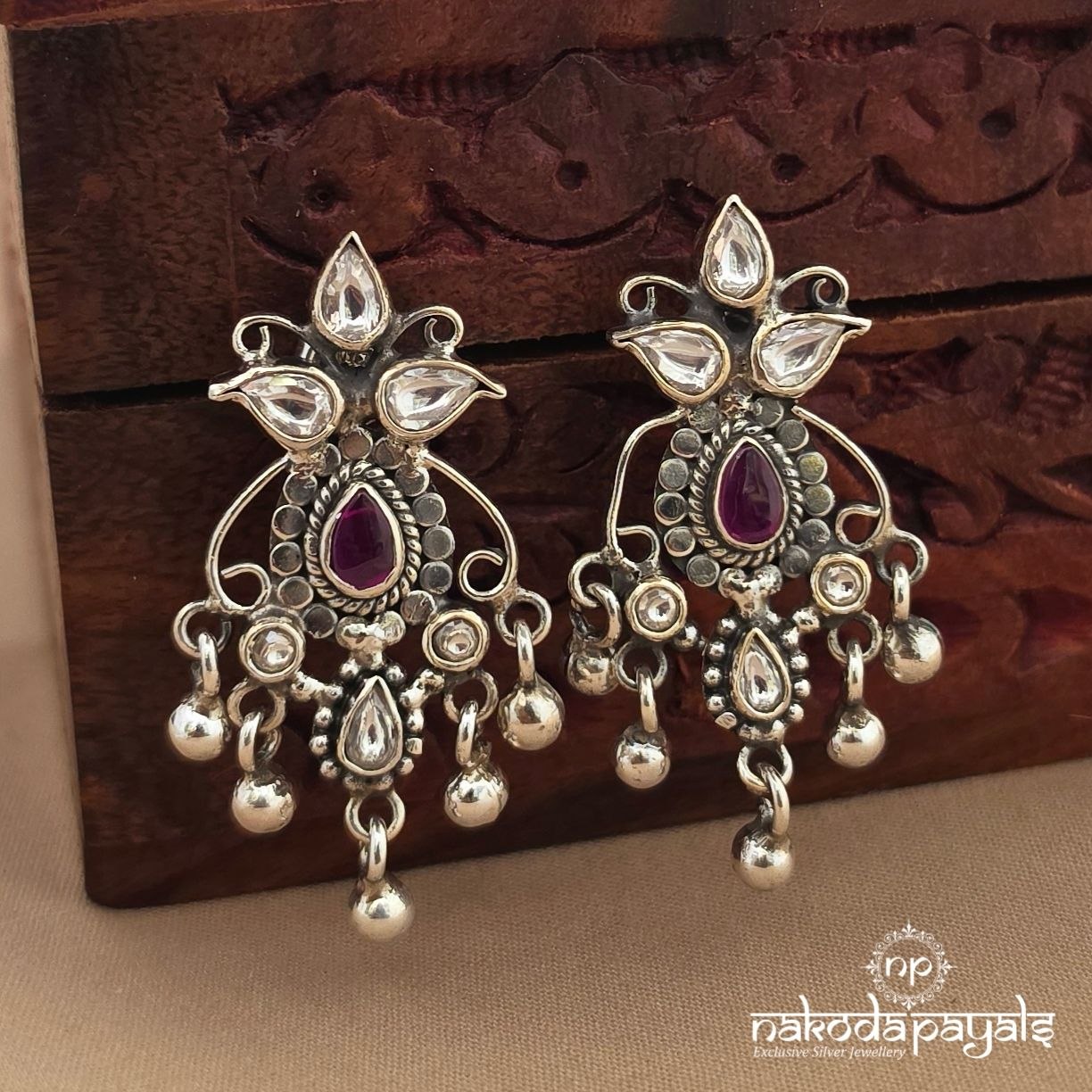 Endearing Pinkish Studs (S4244)