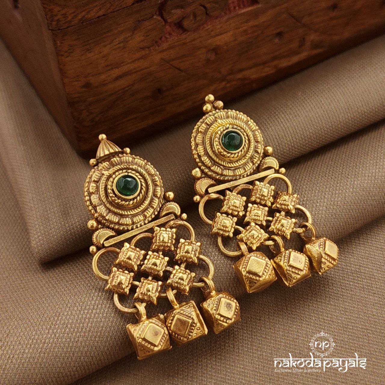 Green Dot Floral Earrings (Ge10273)