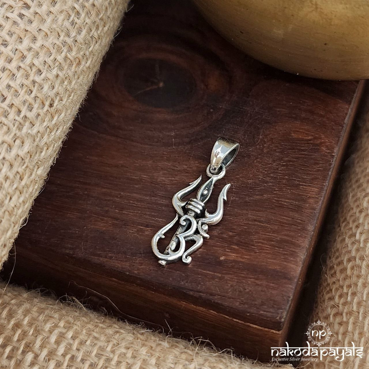 Trishul Om Pendant (P2415)