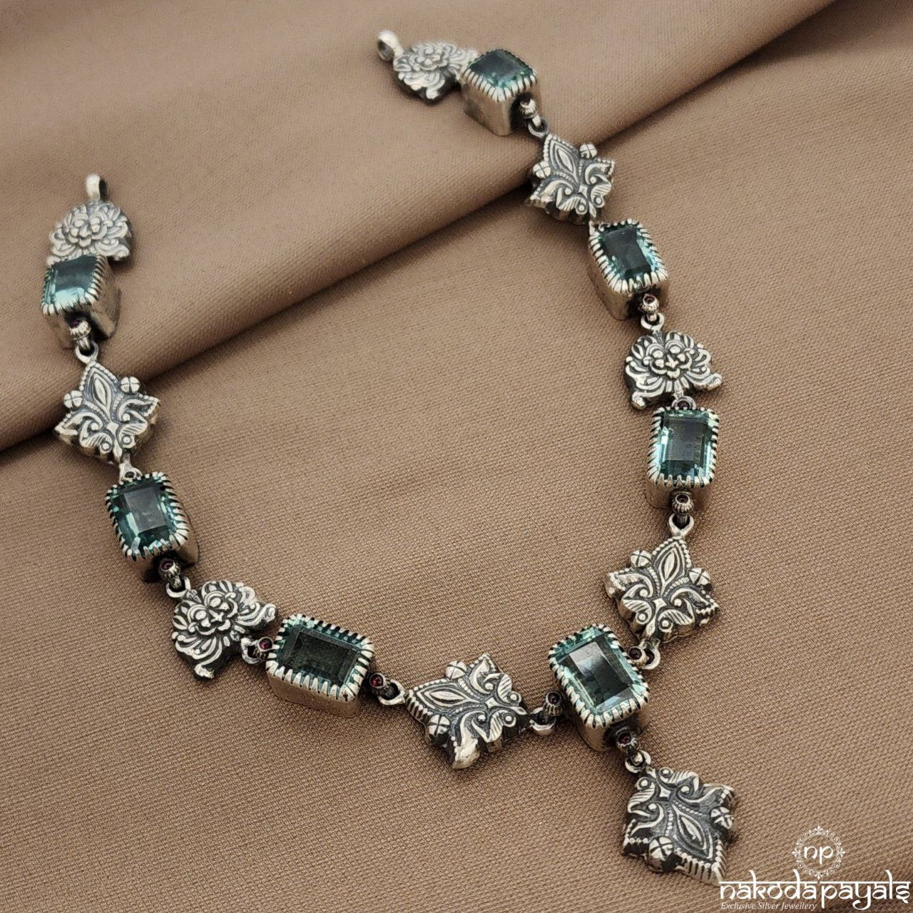 Green Rectangular Neckpiece (N11346)