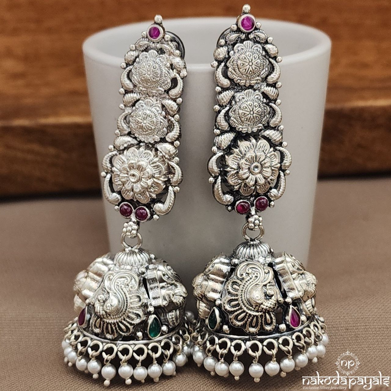 Oxidised Pearl Kemp Jhumka (J1464)