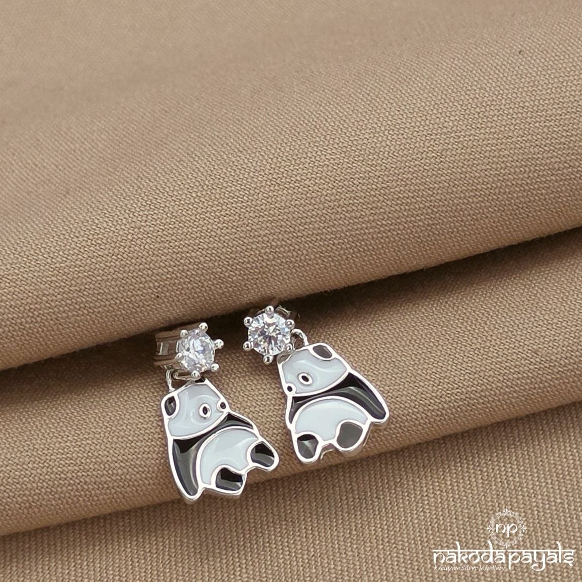 Cute Panda Earrings (St4099)