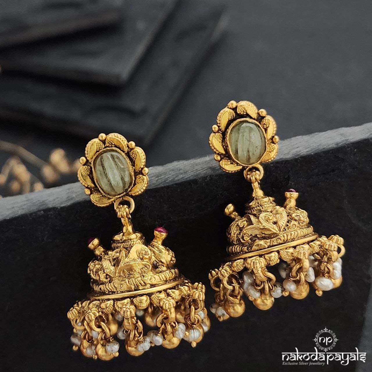 Green Pearled Drop Jhumka (Ge8858)