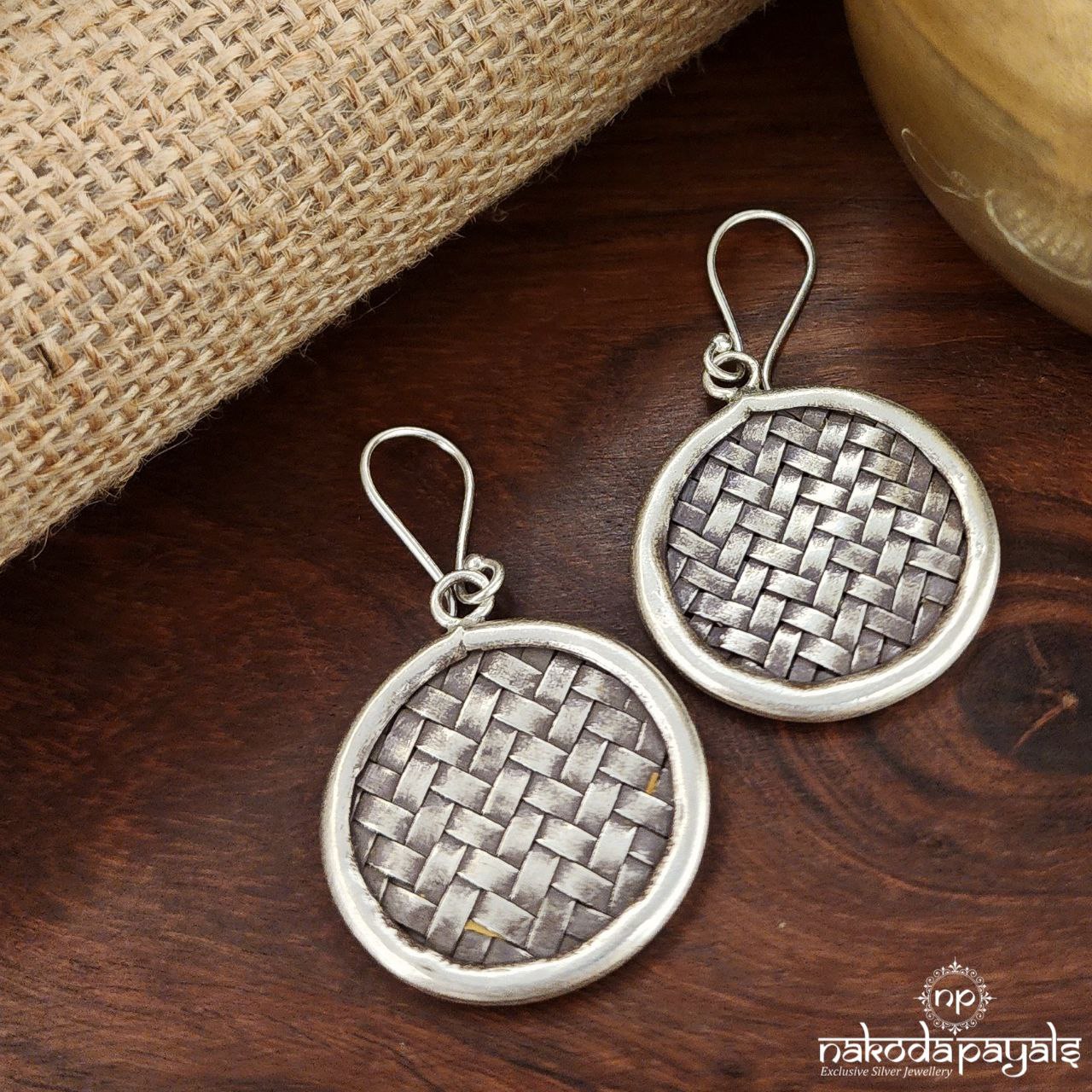 Circular Braided Hanging (C3387)