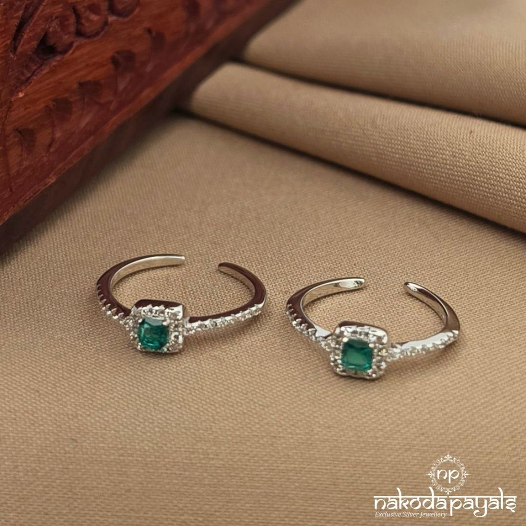 Exquisite Green Toerings (T4965)