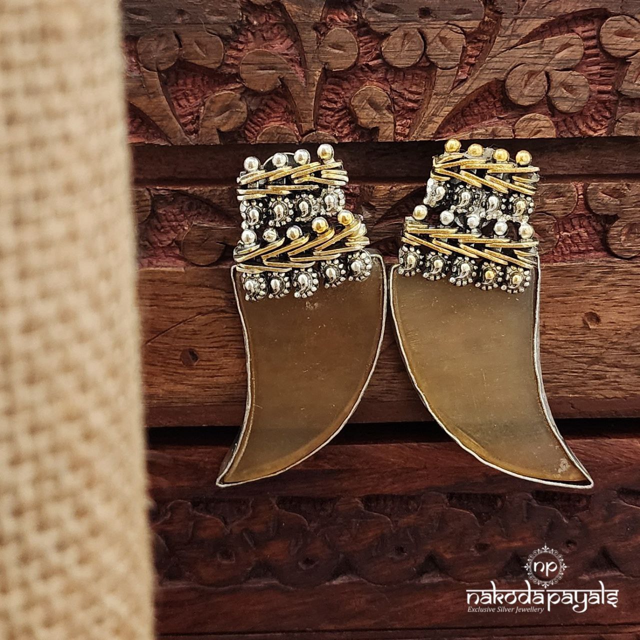 Puligoru Onyx Earrings (Dt1415)