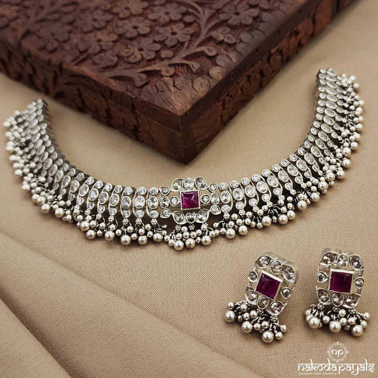 Squarish Pink Choker With Earrings (N10555)
