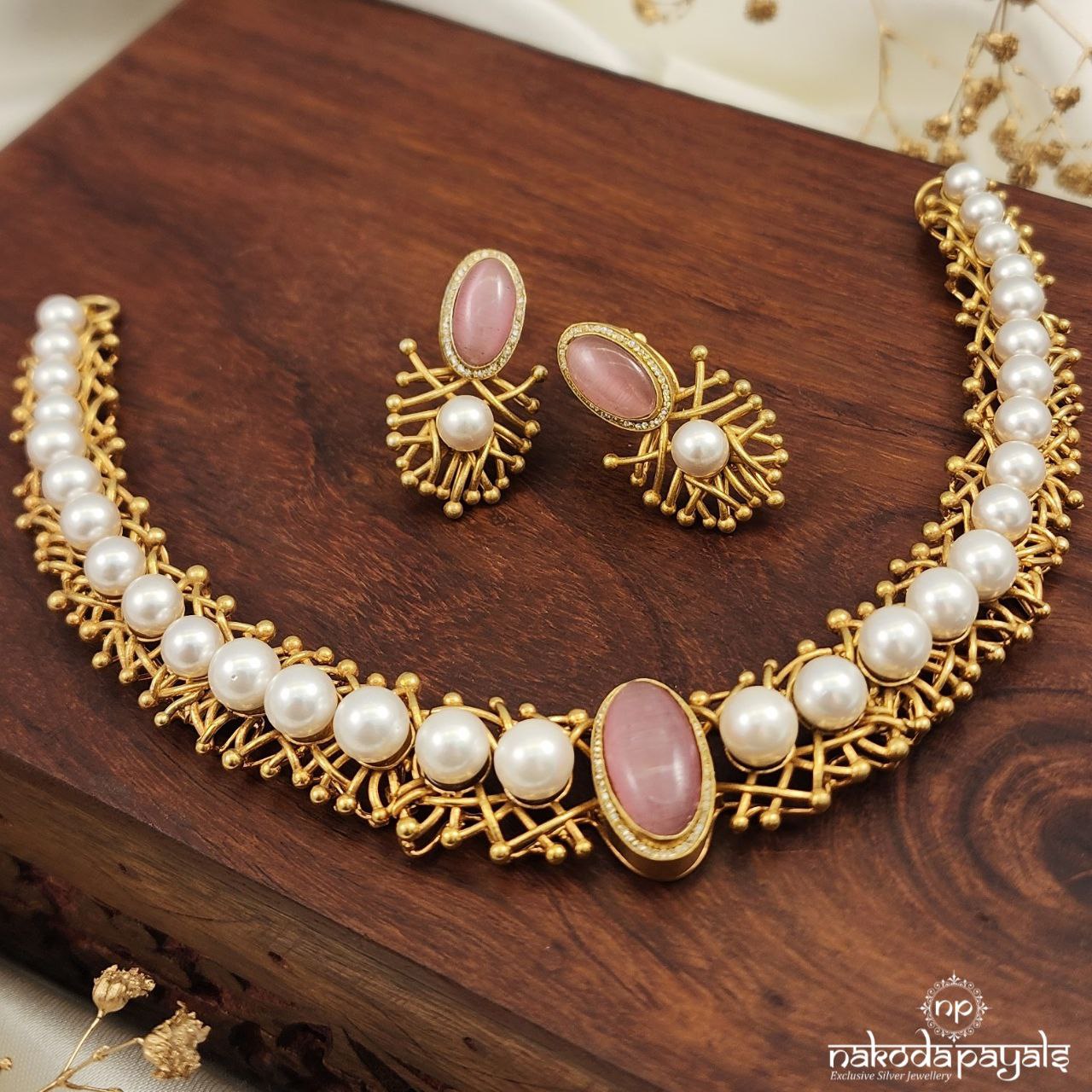 Pearled Pink Neckpiece with Earrings (Gn8661)