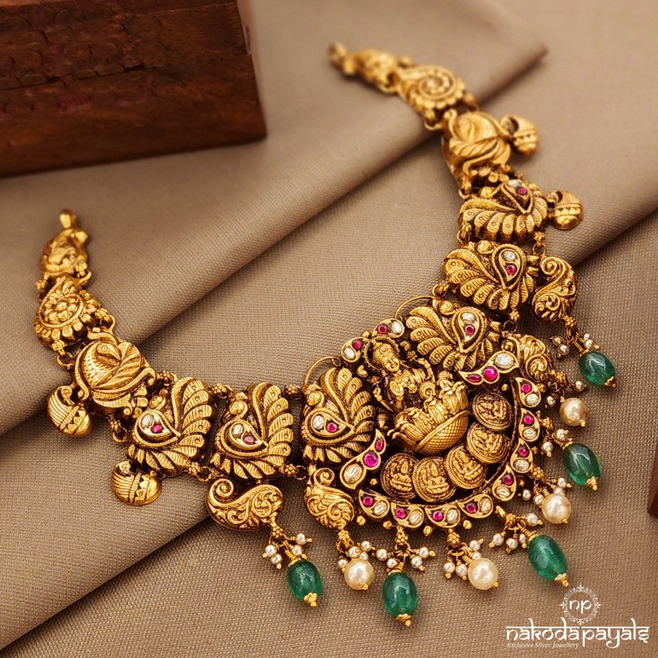 Coined Lakshmi Neckpiece (Gn9862)