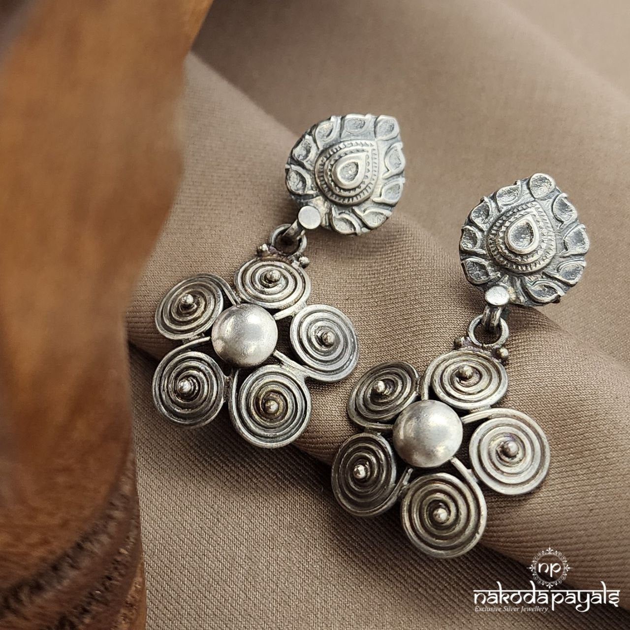 Stamped Floral Earrings (C3670)