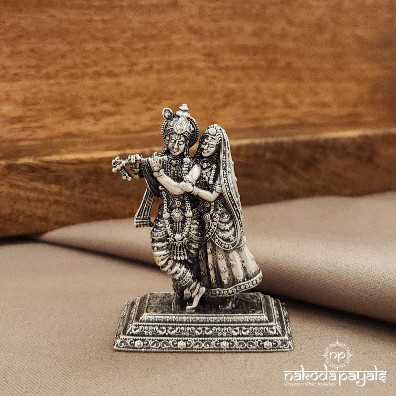 2inch Long Oxidised Radha Krishna Idol (Aa2021)