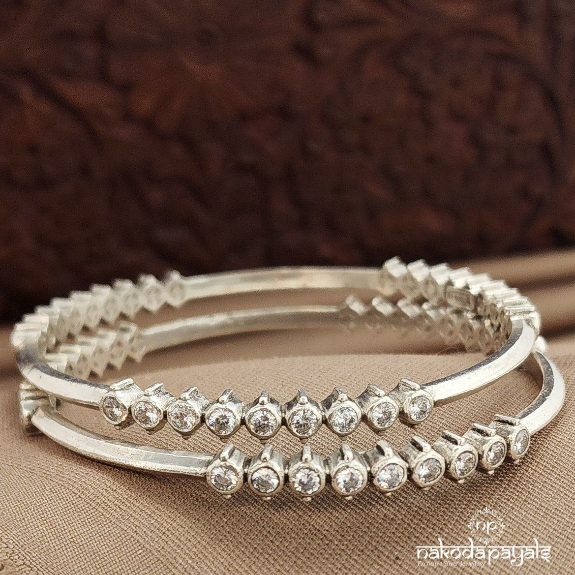 White Dotted Bangles (K6226-27)