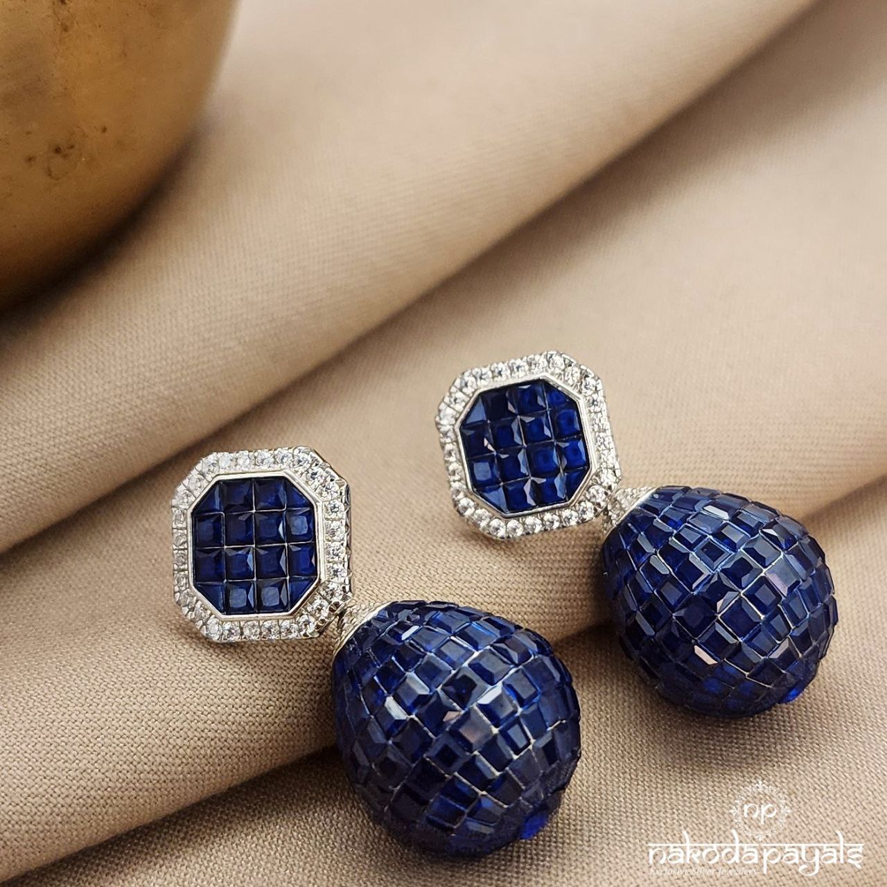 Glam Drop Earrings (St3410)