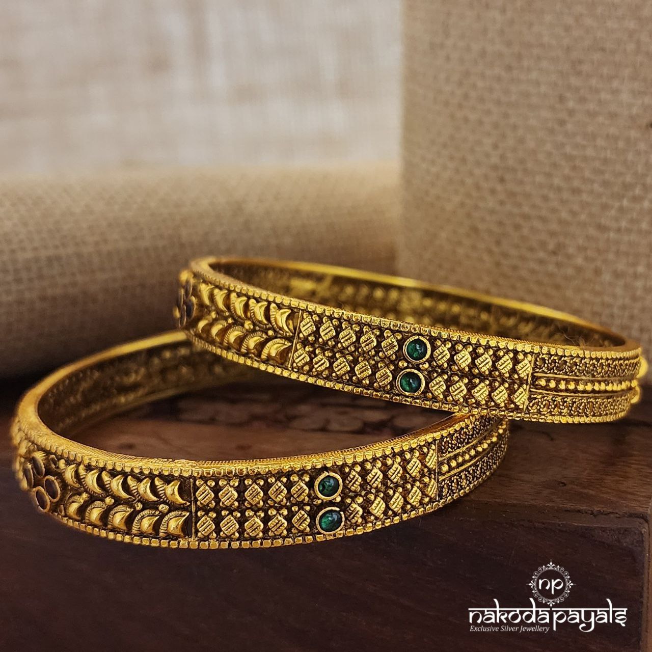 Gorgeous Pink Bangles (Gk2779)