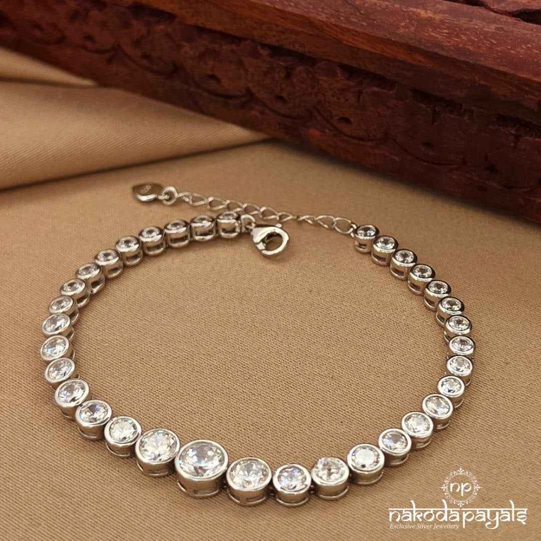 White Sparkling Bracelet (St3955)