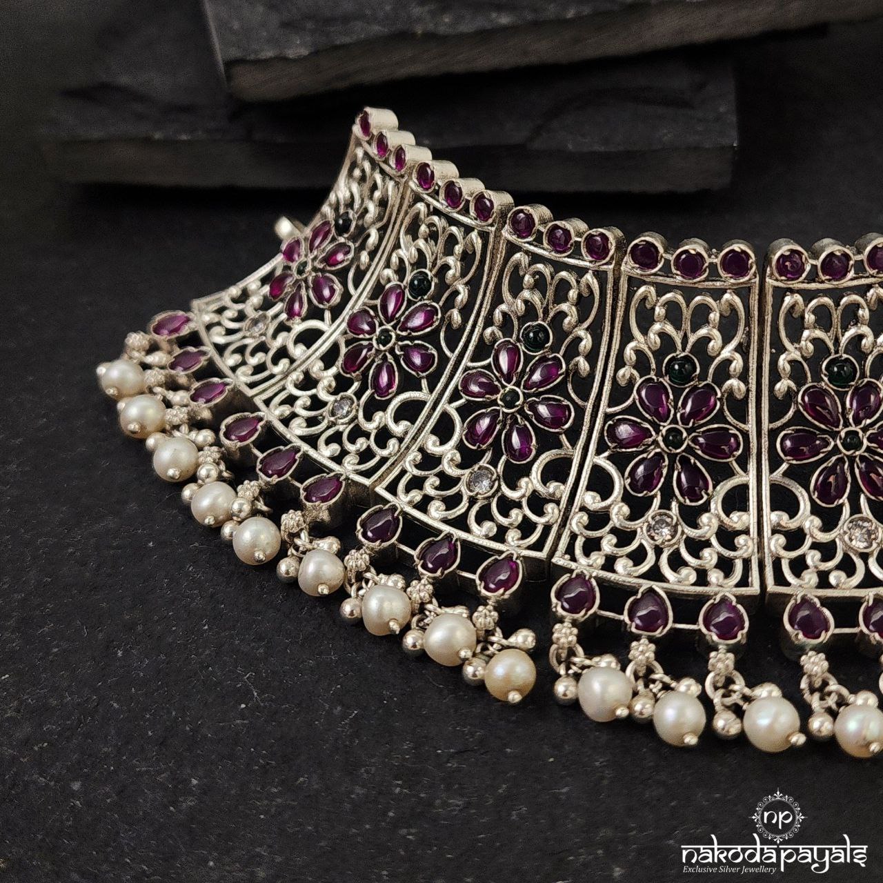 Rose Bloom Pearled Drop Choker (N10538)