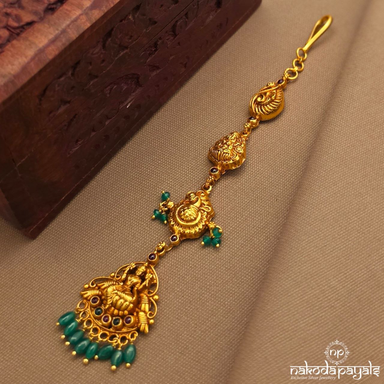 Lakshmi Green Drop Maang Tikka (Gm1146)