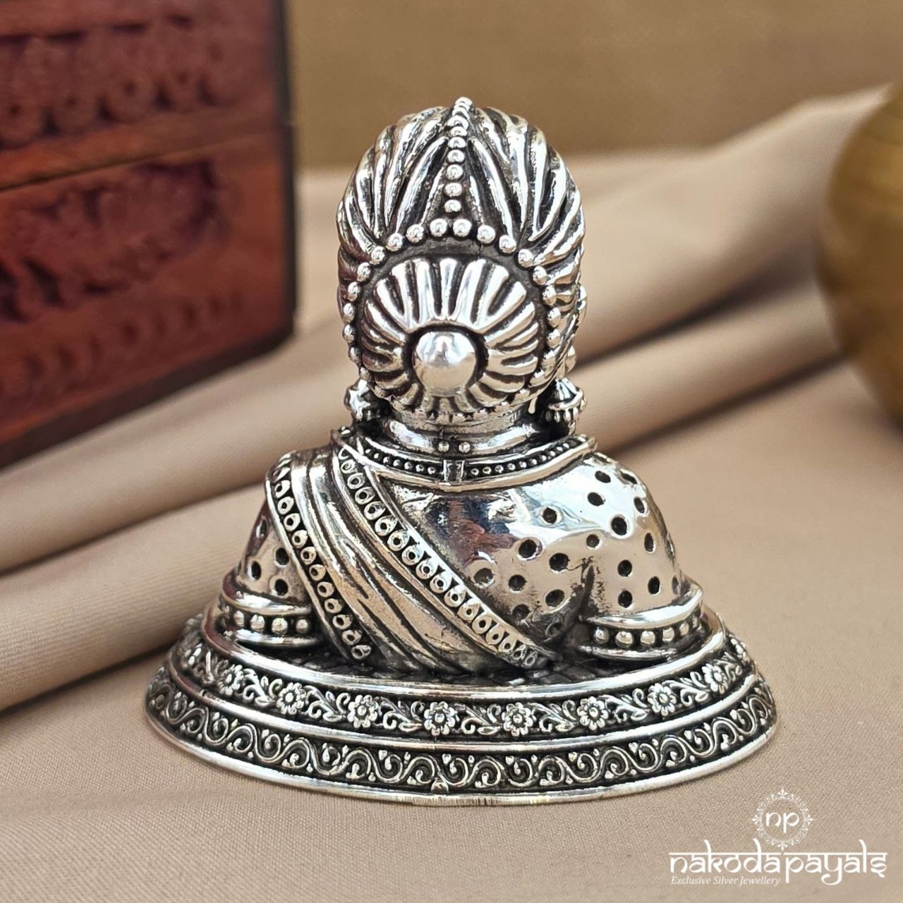 Divine Gowri Idol (Aa2653–59)