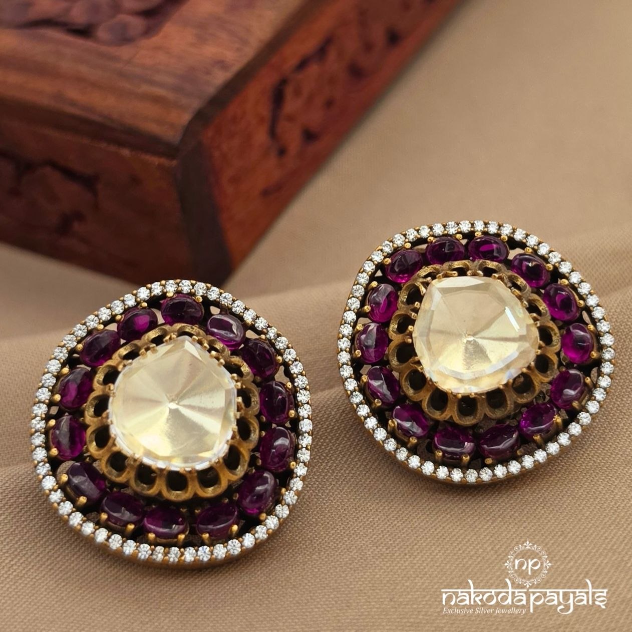 Moissanite Gorgeous Studs (Ge10973)