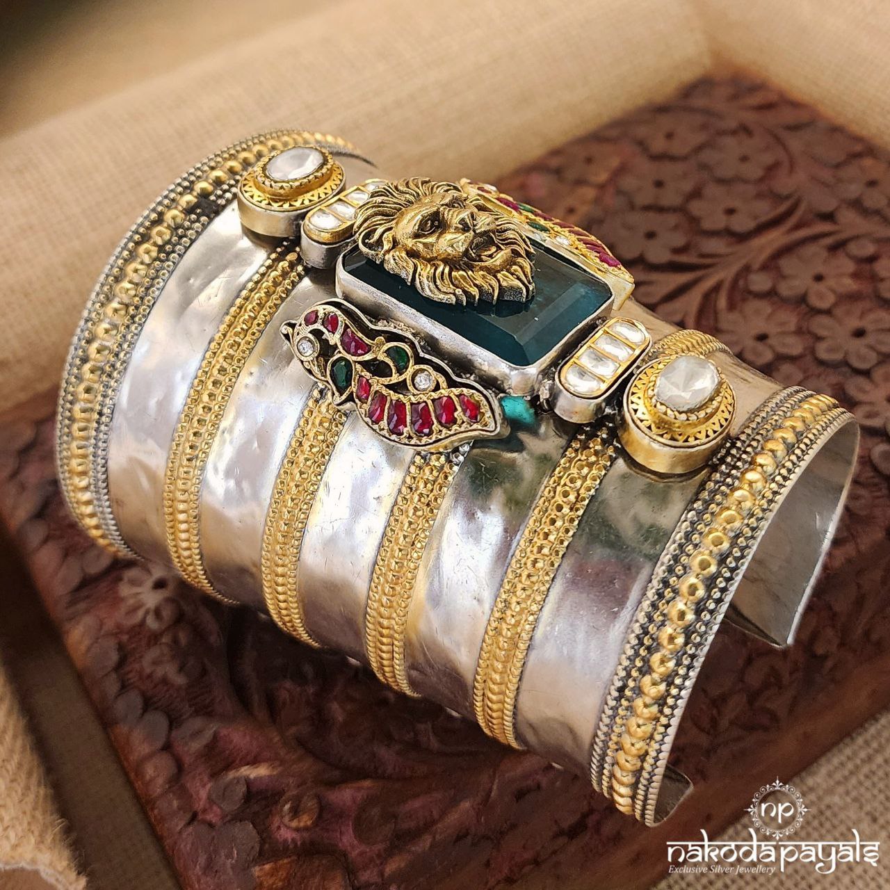 Lion Face Dual Tone Cuff Kada (K4948)