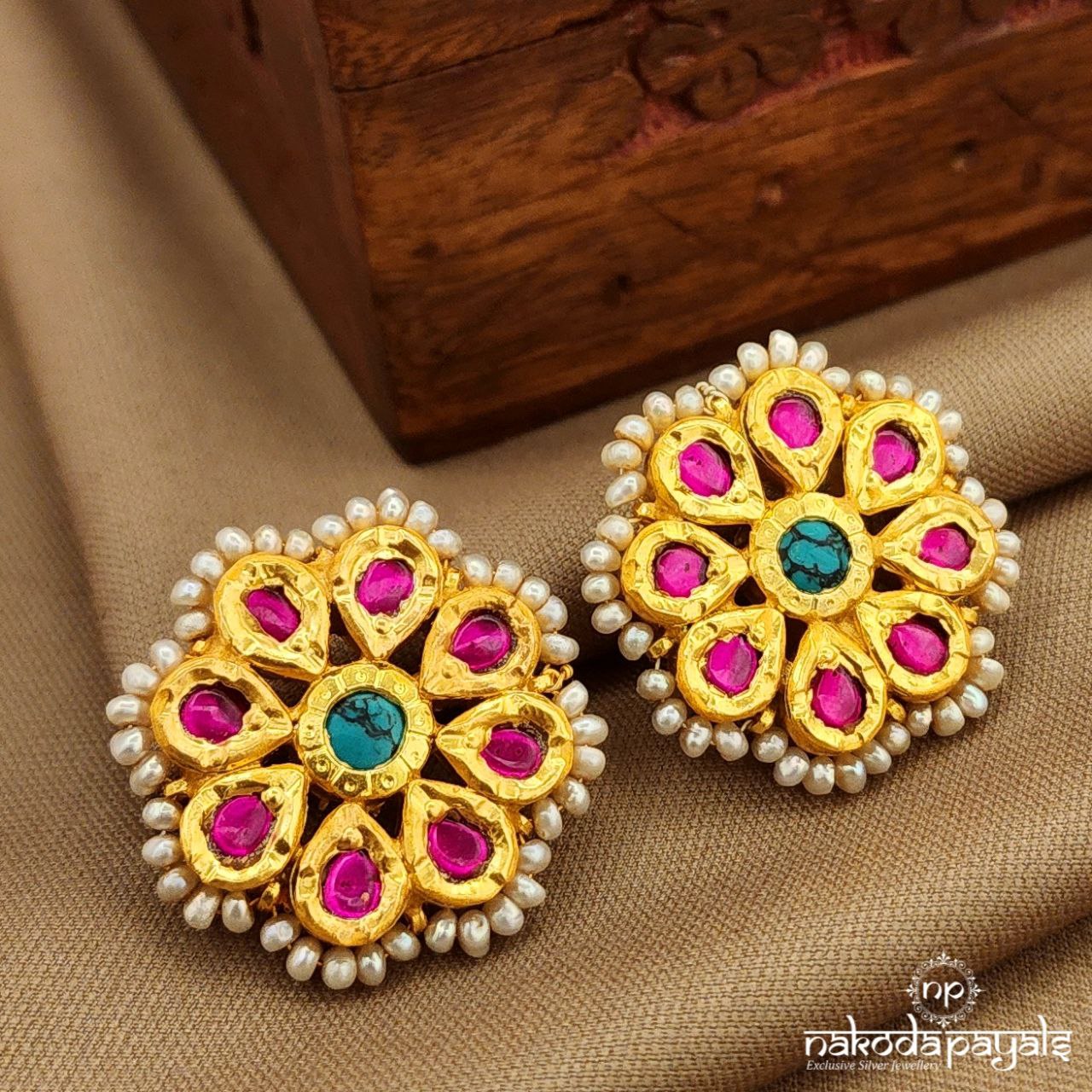 Turquoise Kundan Studs (Ge10377)