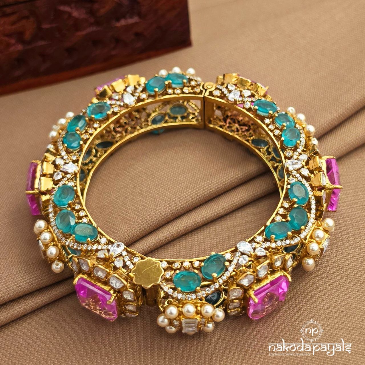 Multicolor Moissanite Kada (2.4) (Gk3255)