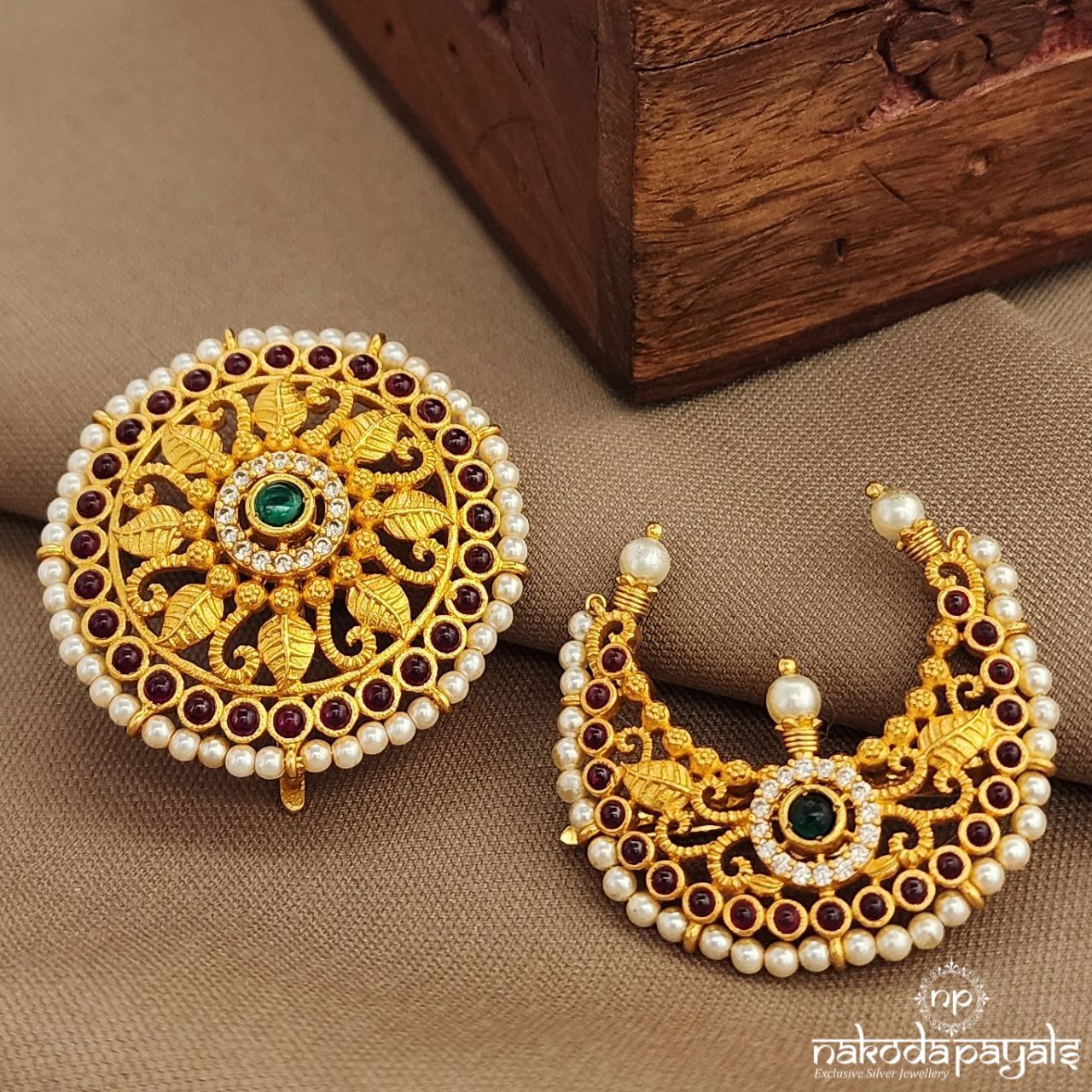 Leafy Surya Chandra (Ha0101)