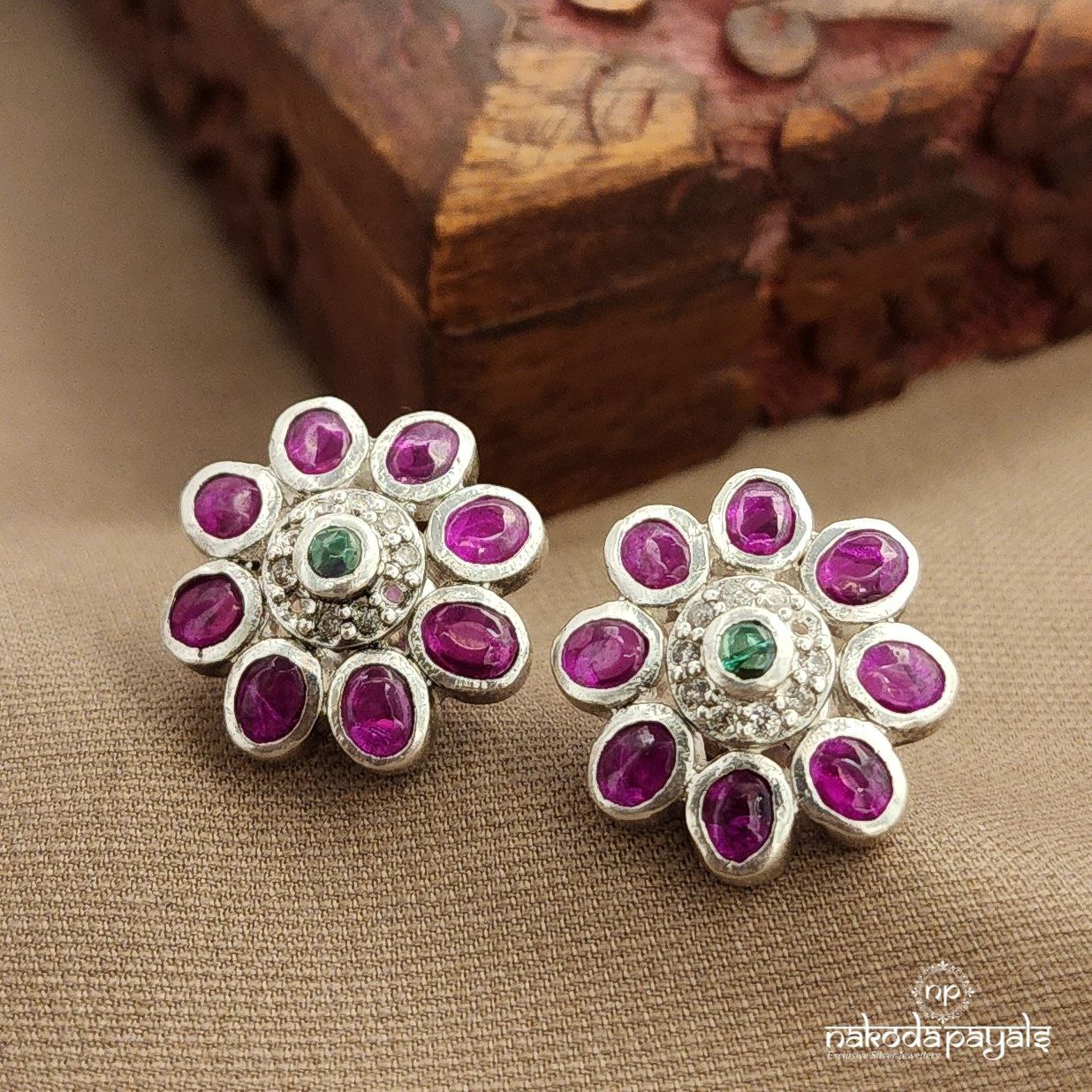 Green Dot Studs (S3841)